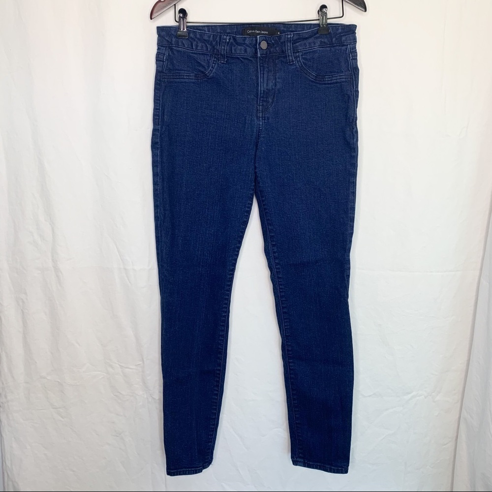 🦩2/$25 Calvin Klein Jeans / Mid Rise Jeans